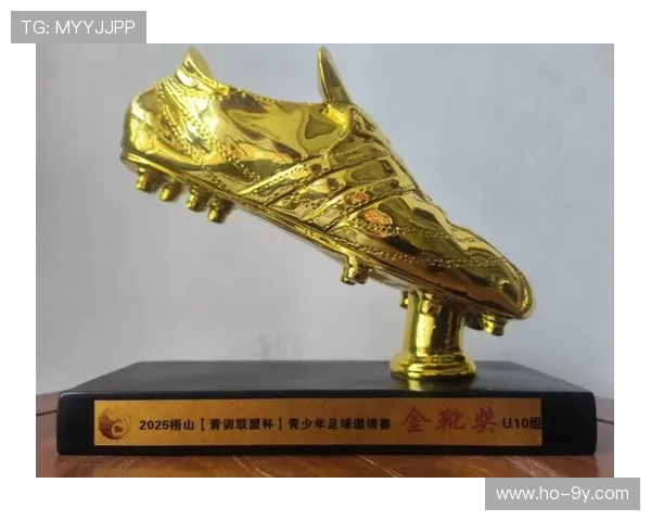 热血绿茵激情绽放打造专属足球主题球迷时尚帽款 热血绿茵激情绽放打造专属足球主题球迷时尚帽款